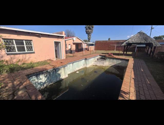 3 BEDROOM HOUSE FOR SALE IN WITPOORTJIE